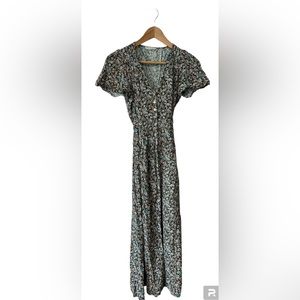 Women’s OYSHO floral dress